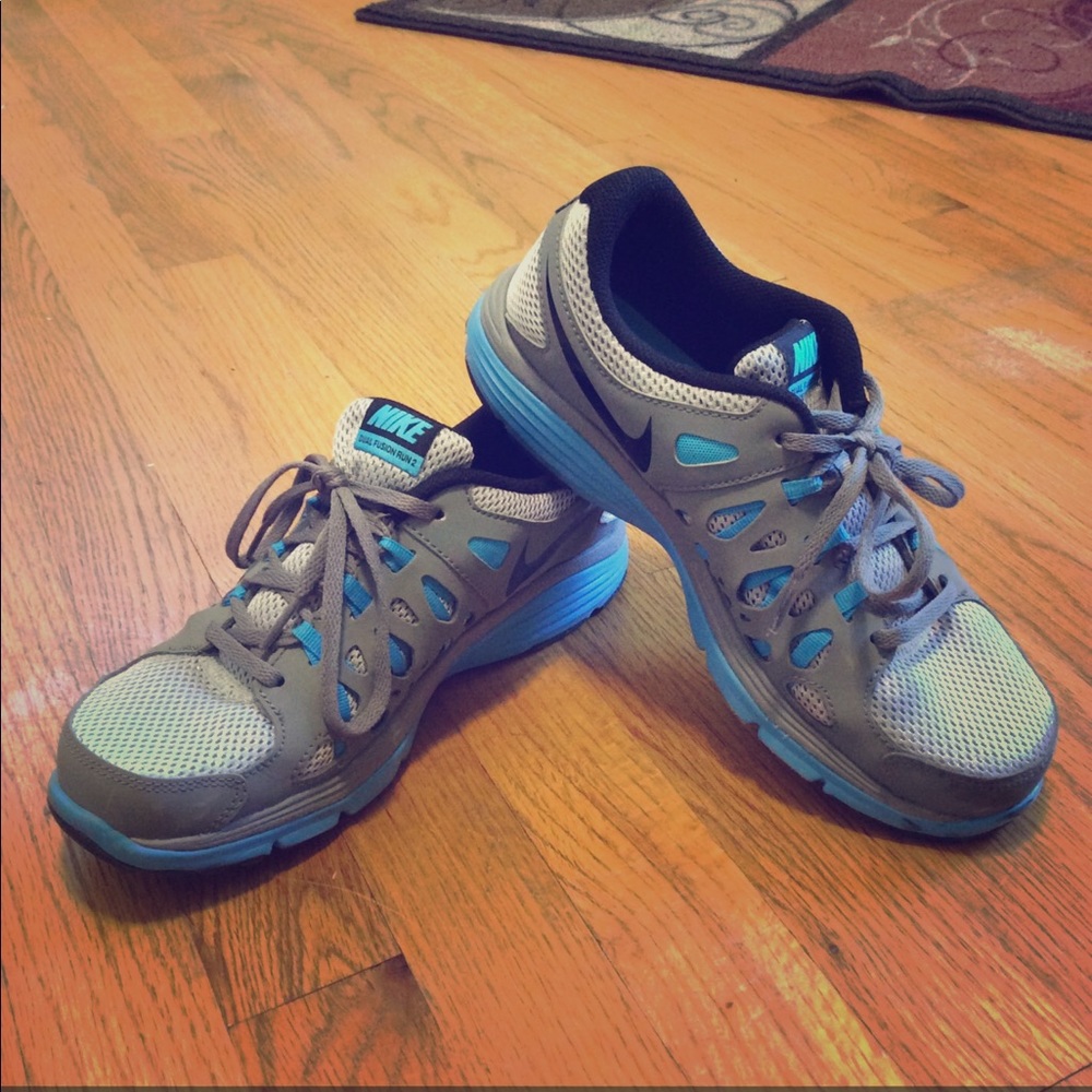 Nike Dual Fusion Run 2 Sneakers Boys Womens EXC